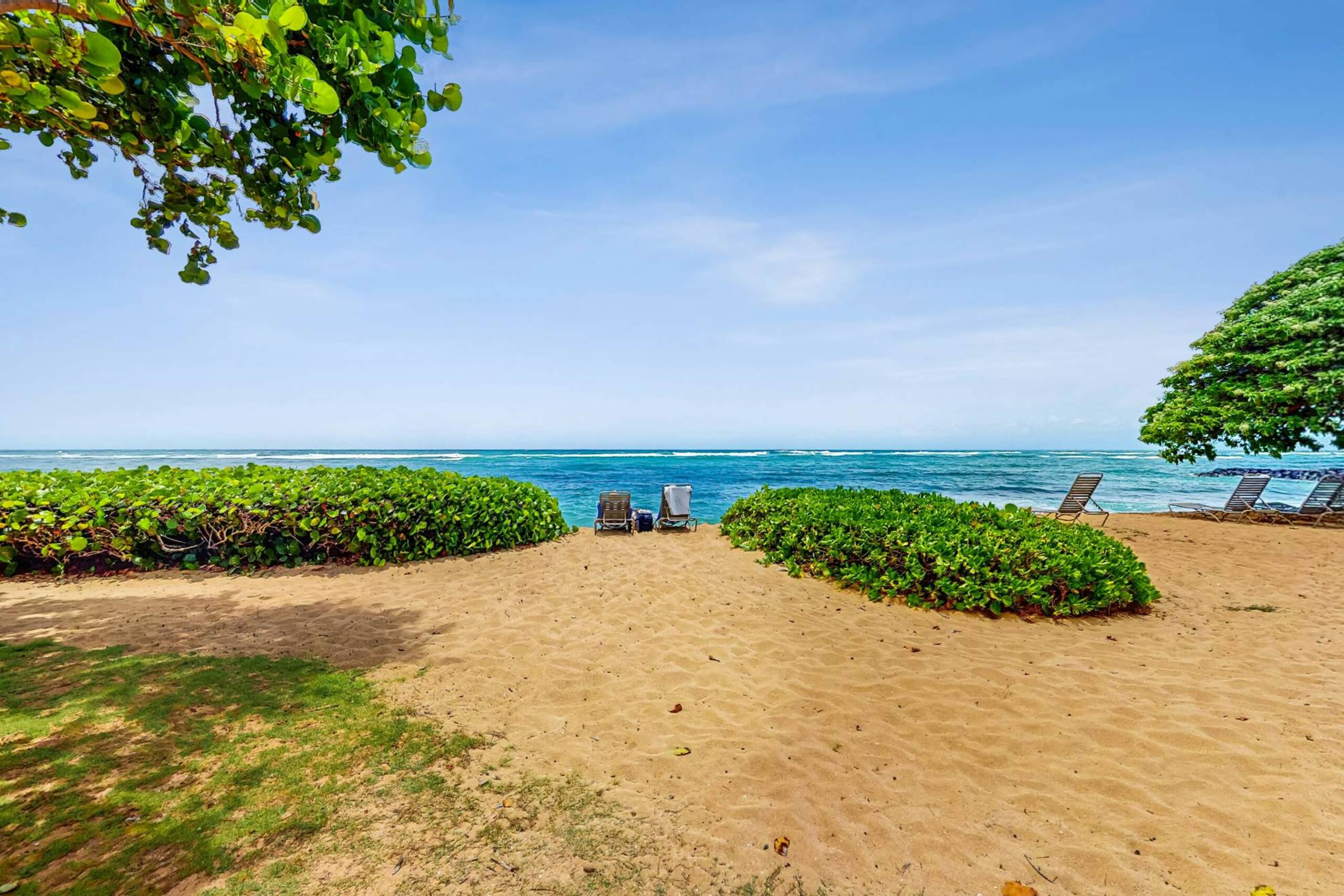 Condo in Kapaa · ★4.38 · 2 bedrooms · 3 beds · 3 private baths - Photo 23