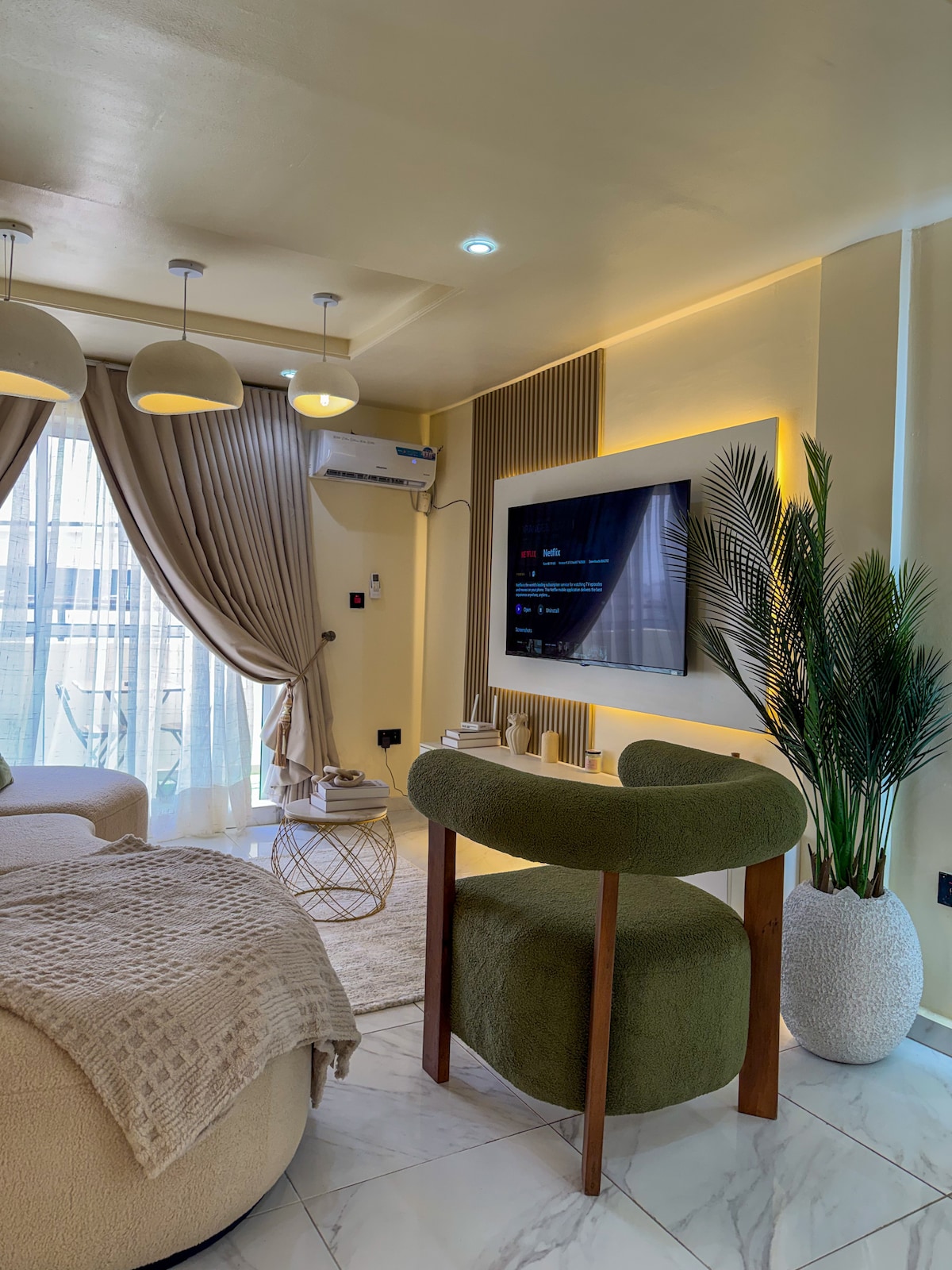 Repriced NYC Penthouses with Private Terraces and Open Skyline Views - Urban Luxury Penthouses With Private Balconies