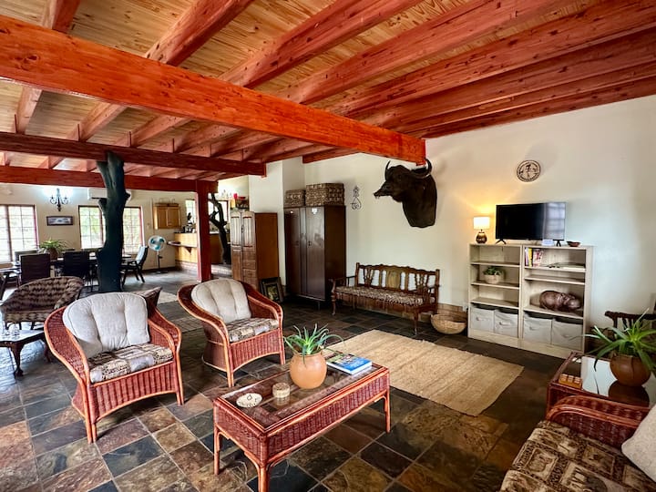 Ukaya - Hartbeespoort - The Place To Belong - Hartbeespoort