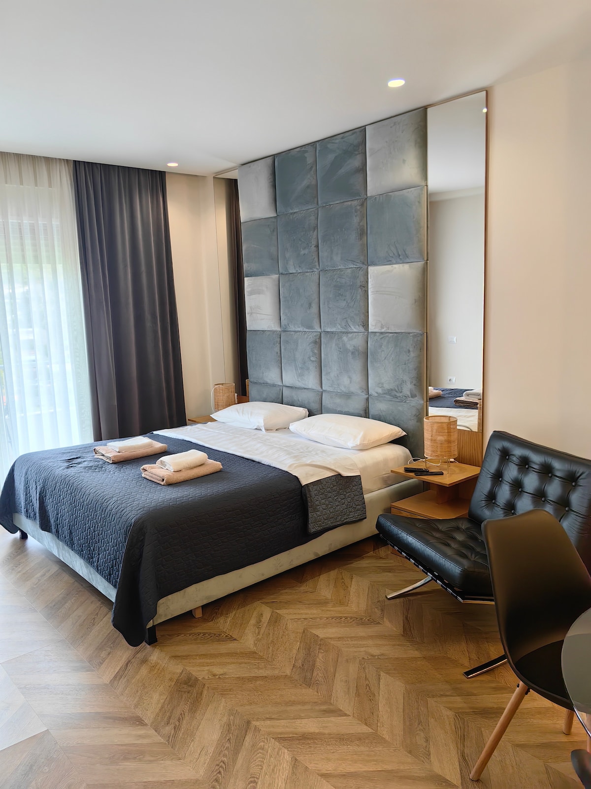 Listing 1562501693539427217