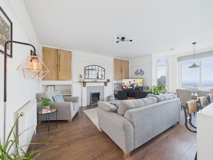 Sea View Apartment With Private Decking - Hele Bay
