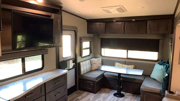 Cozy & Chic Rv Getaway (#5) - Longview, TX