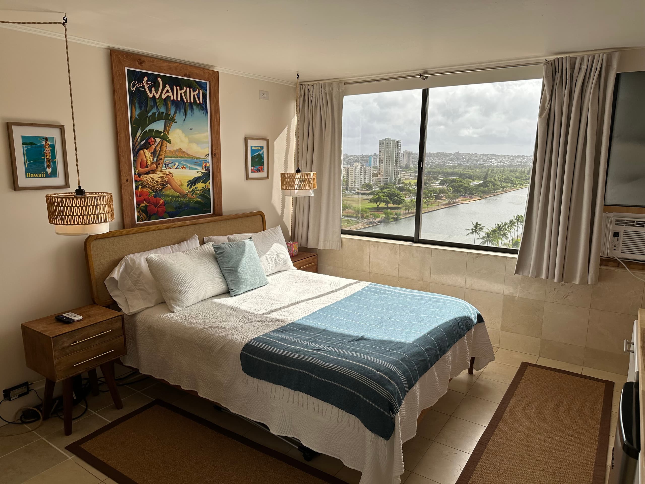 Paradise Beachwalk Studio in Waikiki - Image 1