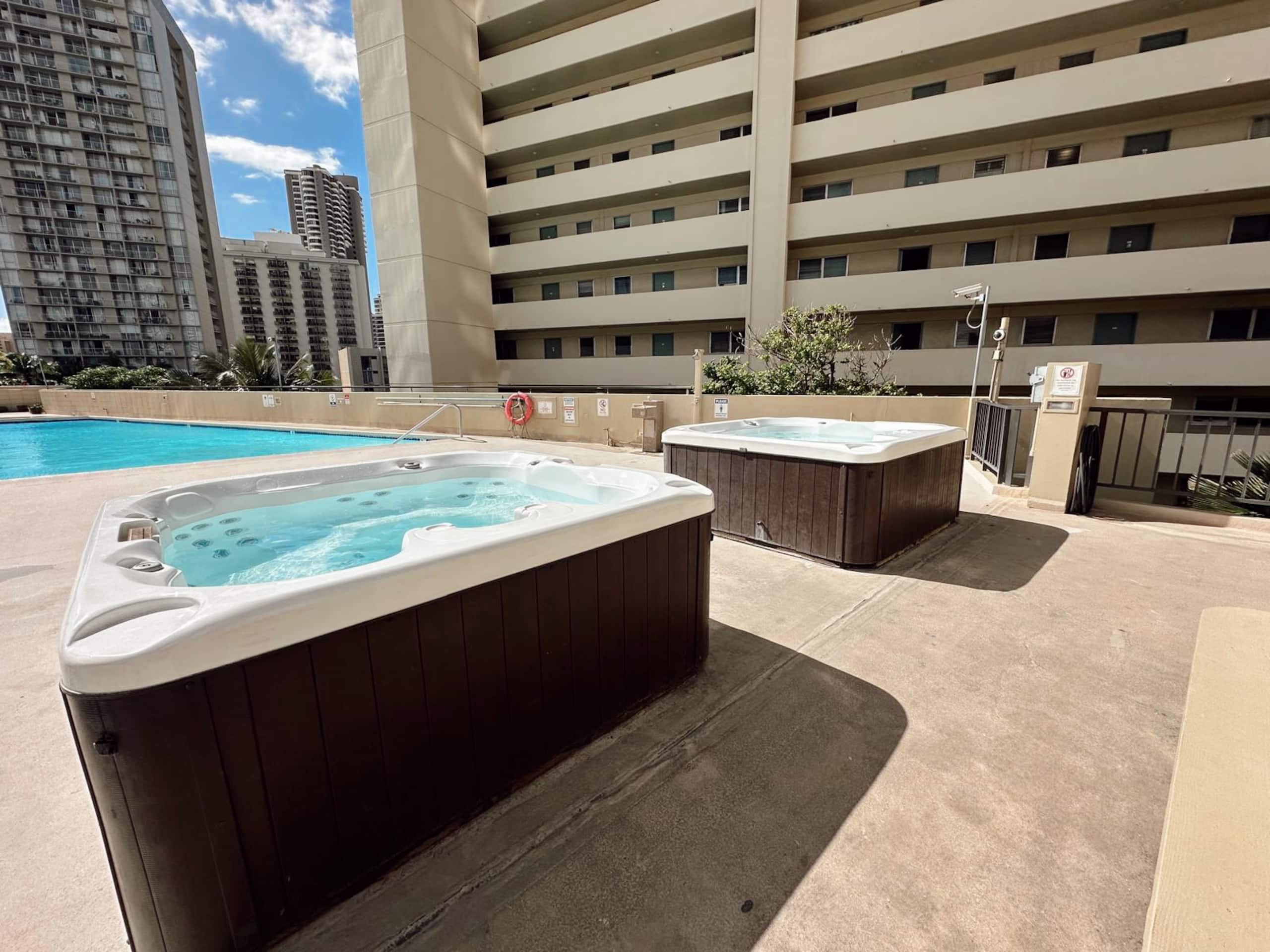 Paradise Beachwalk Studio in Waikiki - Image 8