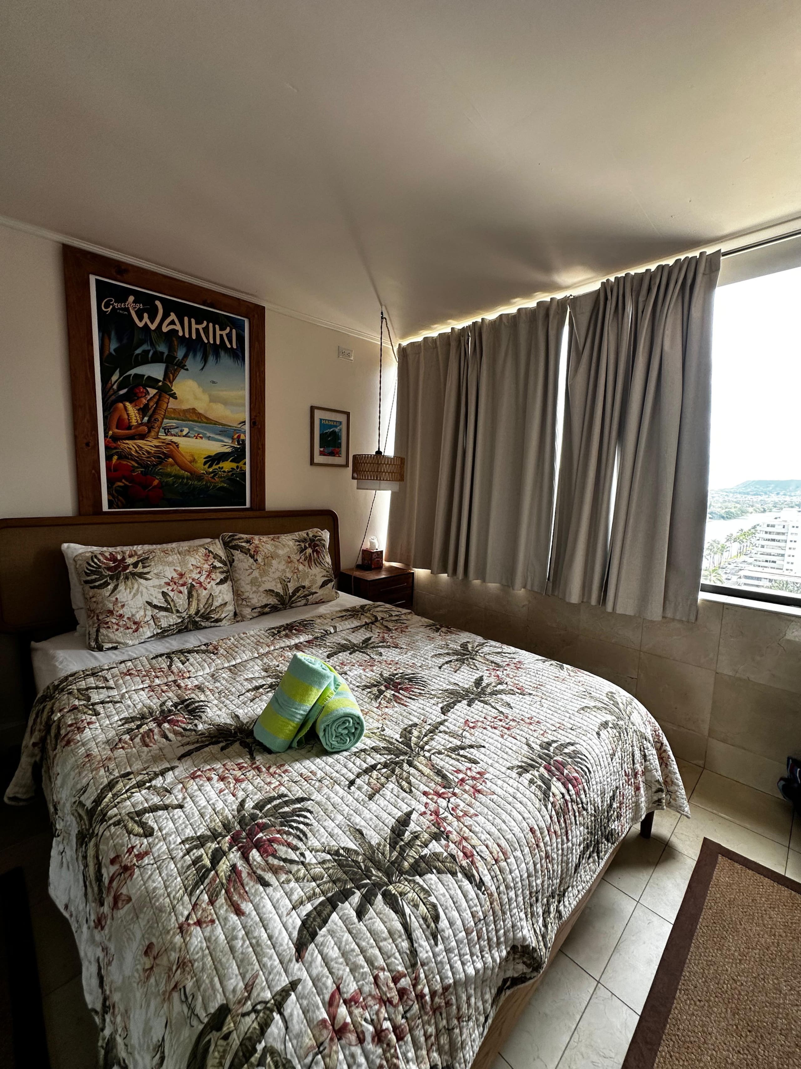 Paradise Beachwalk Studio in Waikiki - Image 13