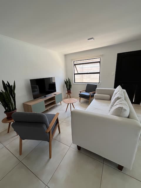 Top performing Airbnb: Modern Country House, Granizo, Olmué. in Olmué