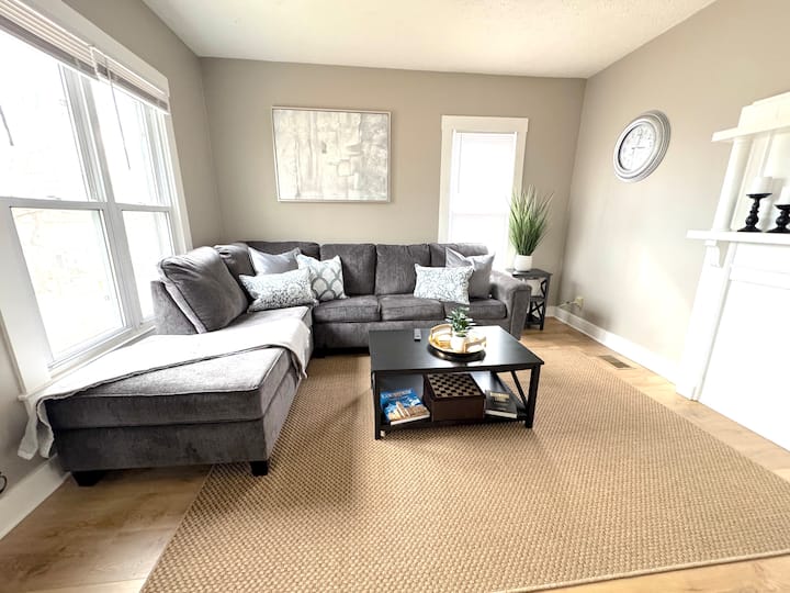 Modern 3br Comfort In Louisville - Louisville, KY