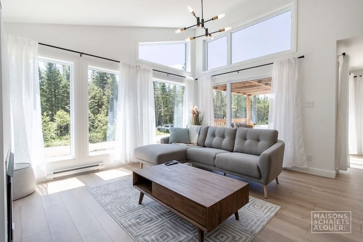 La Villa Elfe | Spa Privé | Animaux | Nature - Québec