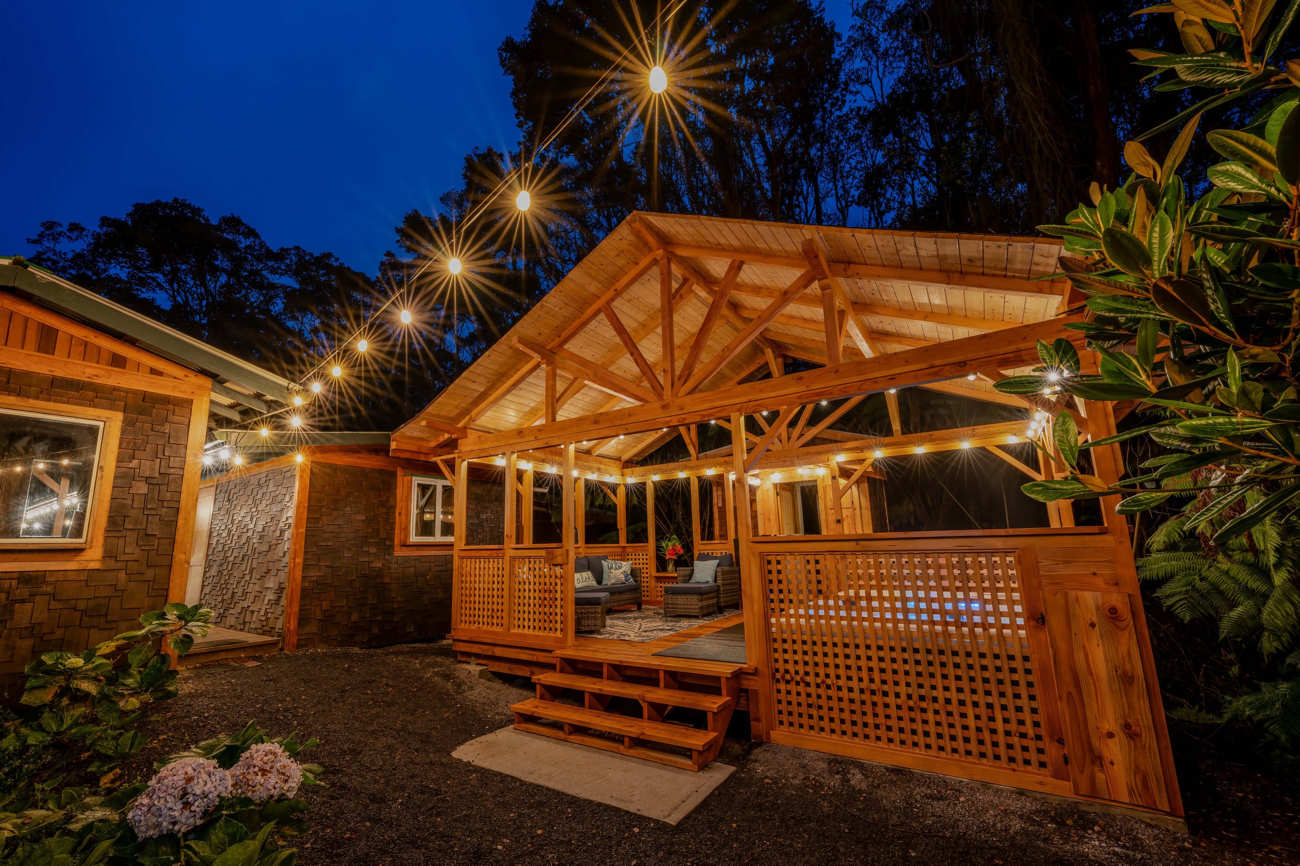 Home in Volcano · ★4.98 · 2 bedrooms · 4 beds · 1 private bath - Image 17