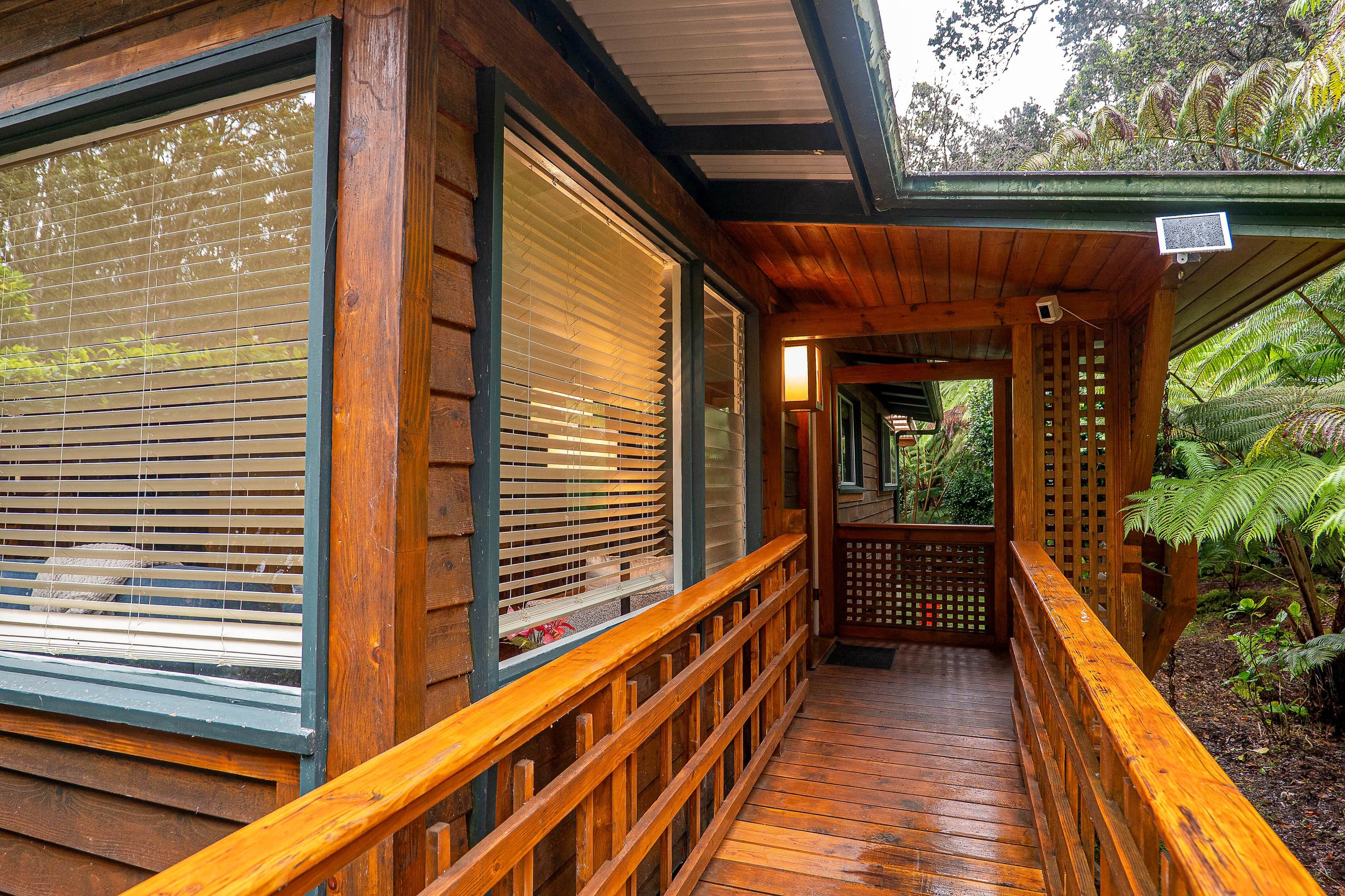 Home in Volcano · ★4.98 · 2 bedrooms · 4 beds · 1 private bath - Image 18