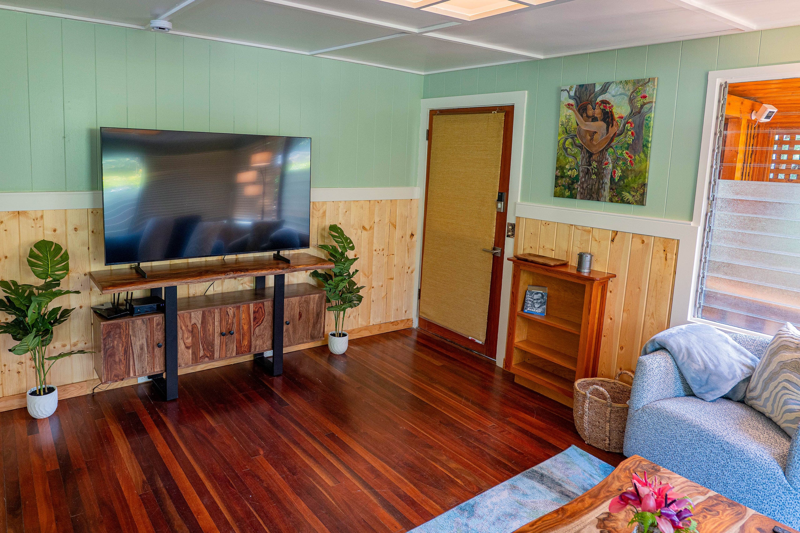 Home in Volcano · ★4.98 · 2 bedrooms · 4 beds · 1 private bath - Image 5