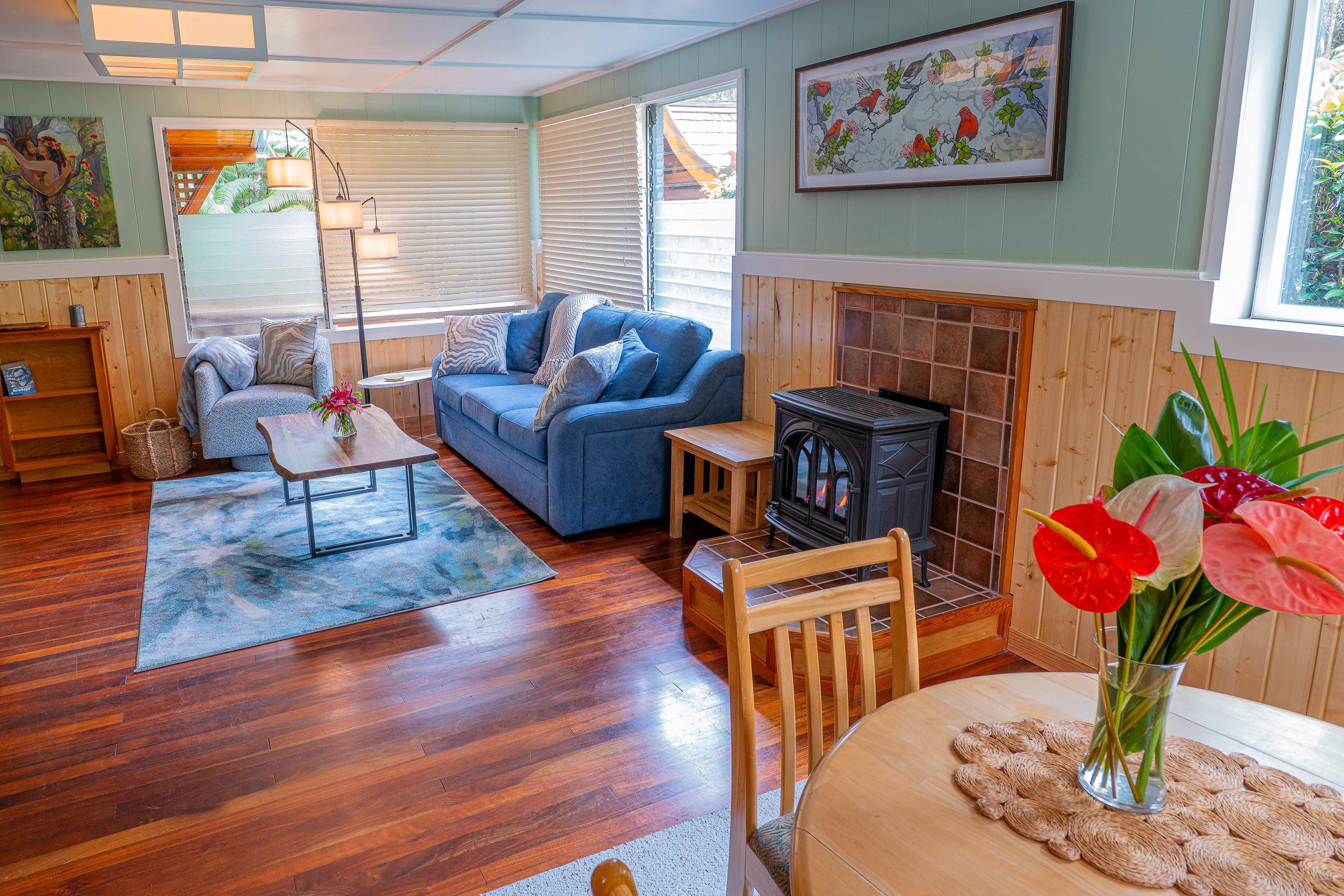 Home in Volcano · ★4.98 · 2 bedrooms · 4 beds · 1 private bath - Image 3