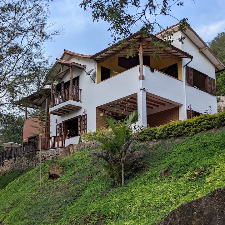 Casa Campestre La Roca - San Gil