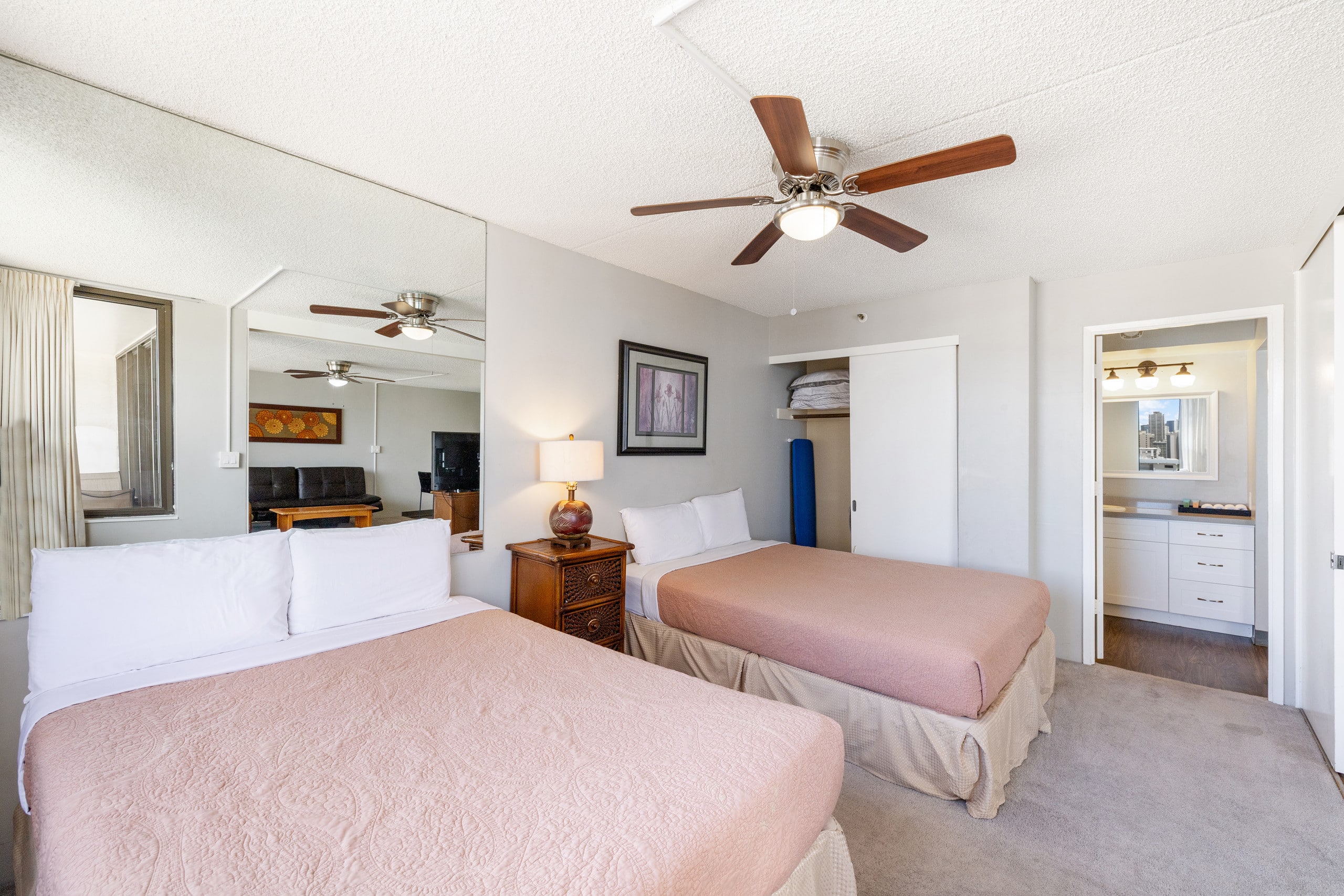 Hotel in Honolulu · ★4.75 · 1 bedroom · 3 beds · 1 private bath - Image 6