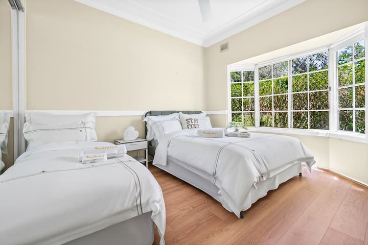 Основна къща – спалня 2