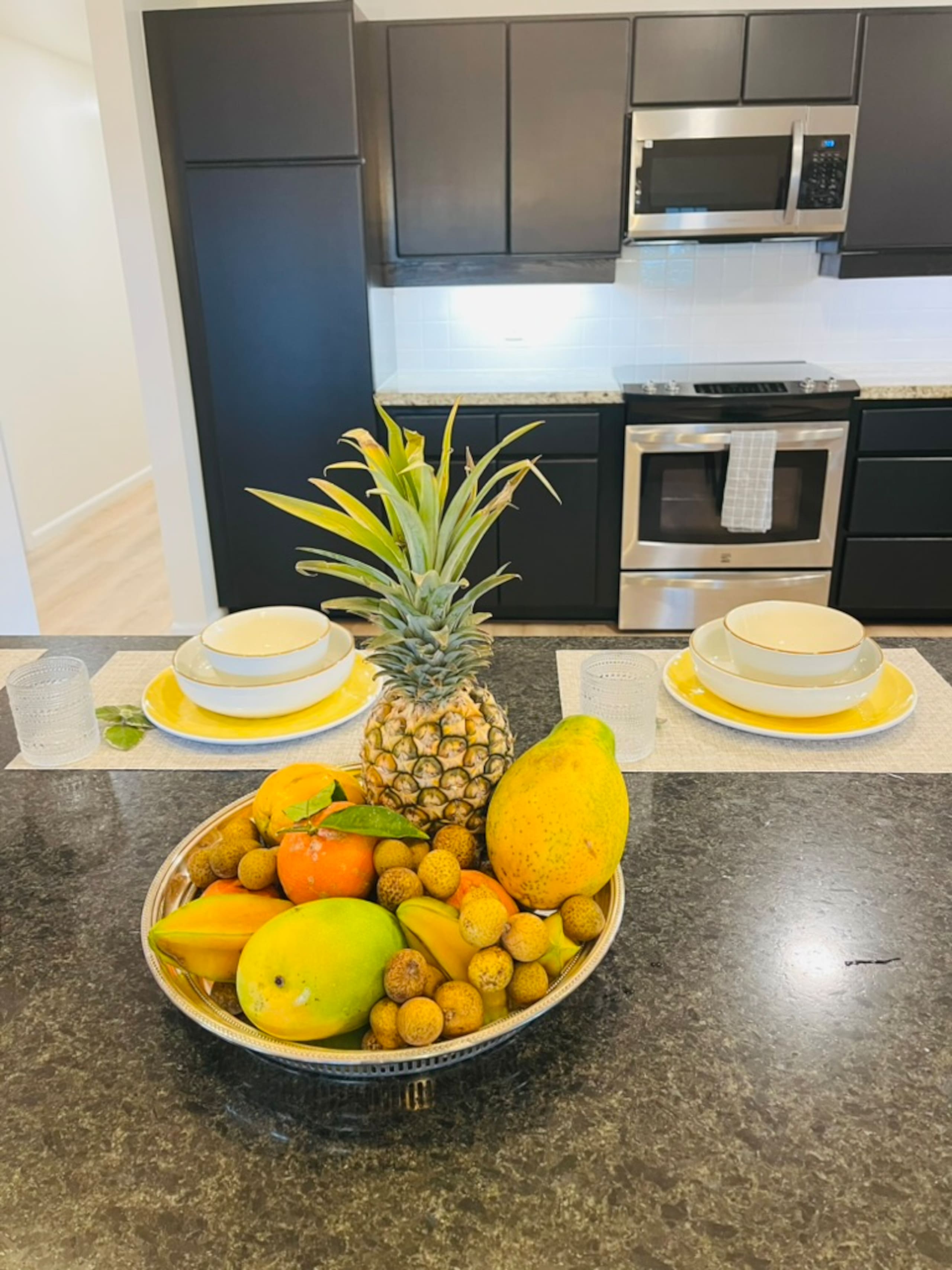 Home in Kailua-Kona · ★4.97 · 3 bedrooms · 4 beds · 2.5 baths - Image 7