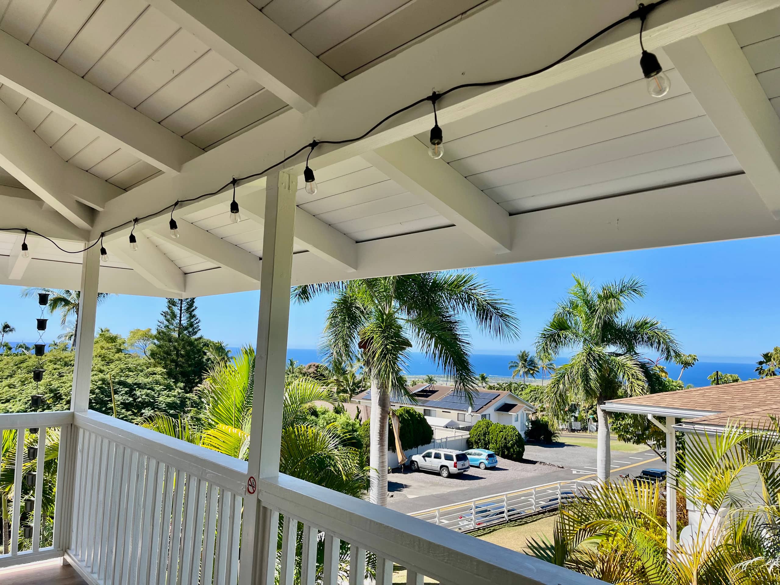 Home in Kailua-Kona · ★4.97 · 3 bedrooms · 4 beds · 2.5 baths - Image 33