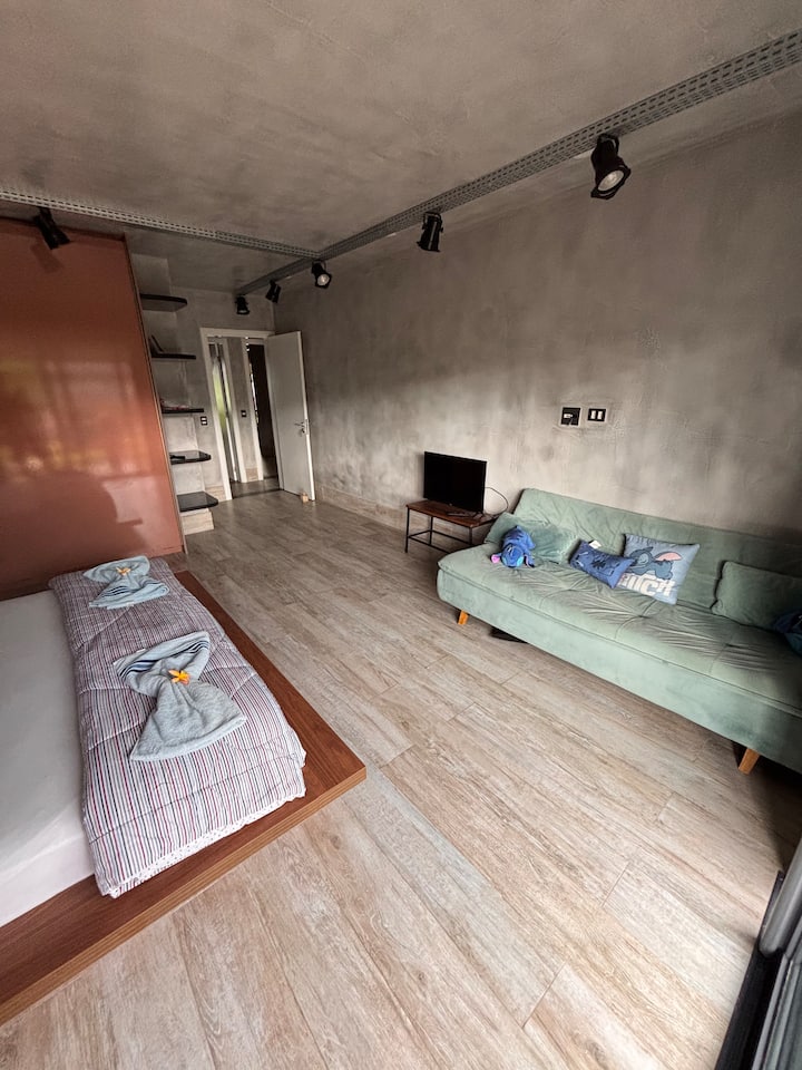 غرفة النوم 2