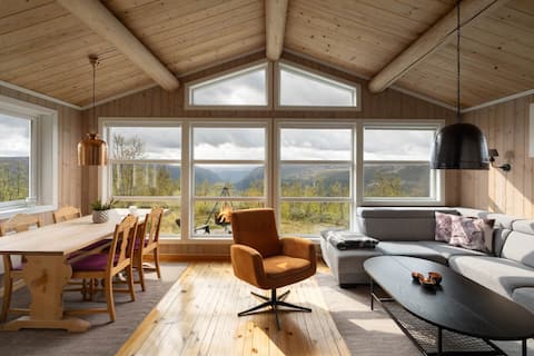 Top Airbnb: Ski-in/out cabin at 1060 meters above sea level in the middle of the cross-country ski trail in Nore Og Uvdal
