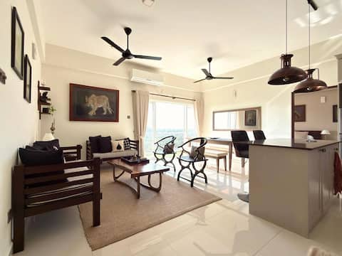 Skyline Sunrise • High-Floor 2BR Apartment Colombo