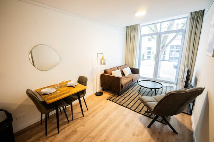 Elegant Escape 1bdr Apartment Prh -70 Sqm - Rotterdam