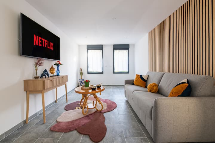 Duplex Cosy | Moderne • 15 Min Versailles - Magny-les-Hameaux