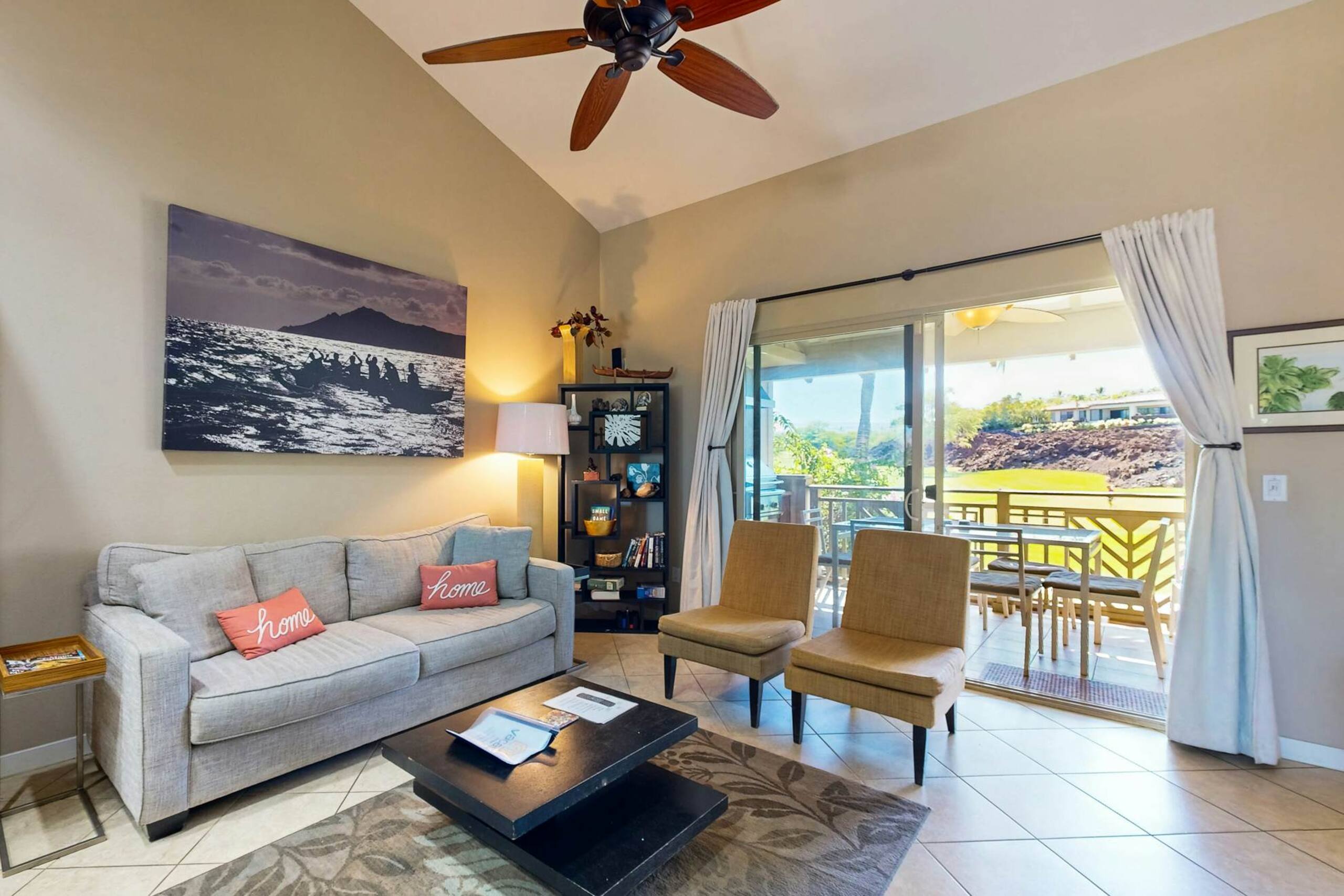 Condo in Waimea · ★4.43 · 3 bedrooms · 4 beds · 2 private baths - Image 4