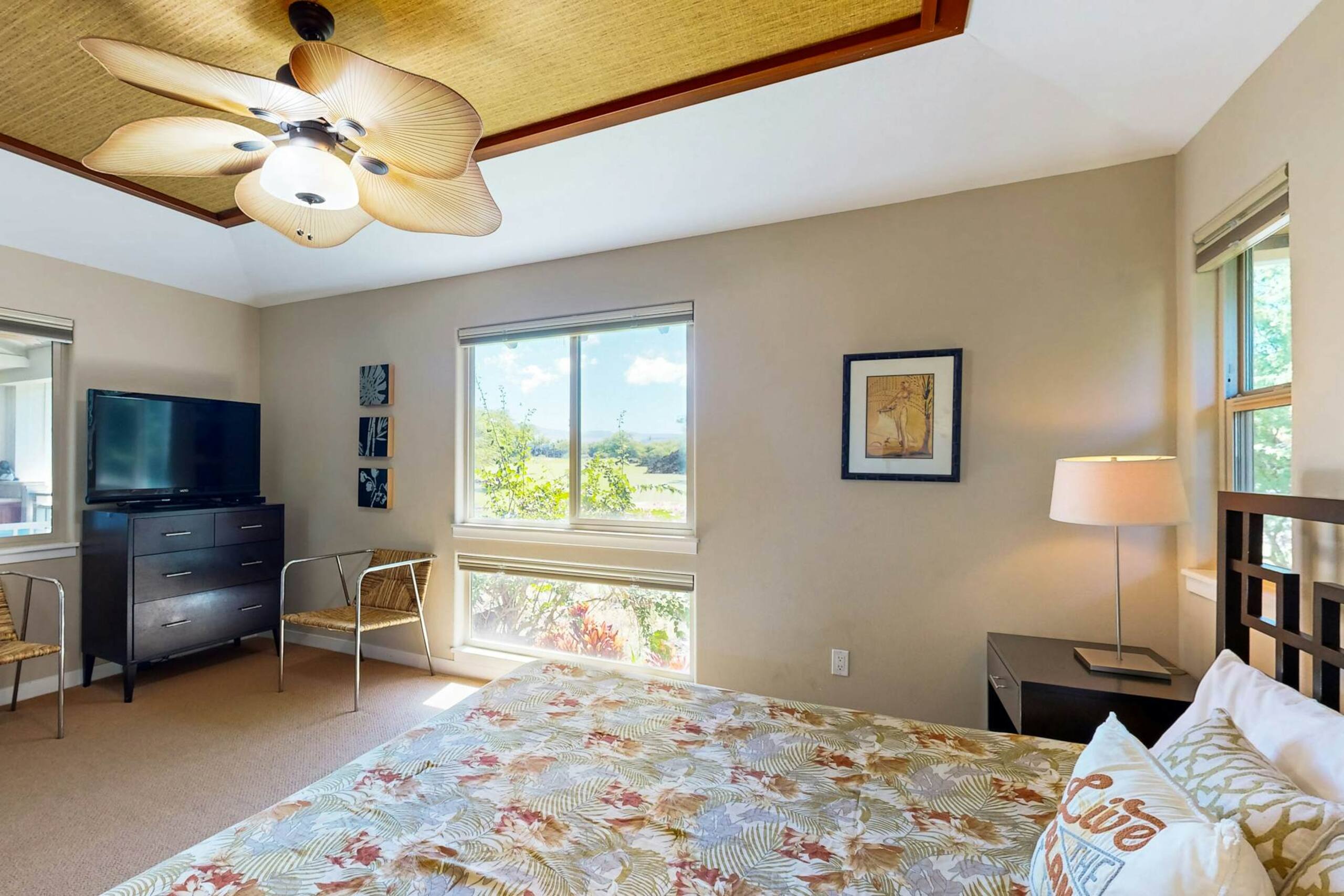 Condo in Waimea · ★4.43 · 3 bedrooms · 4 beds · 2 private baths - Image 11
