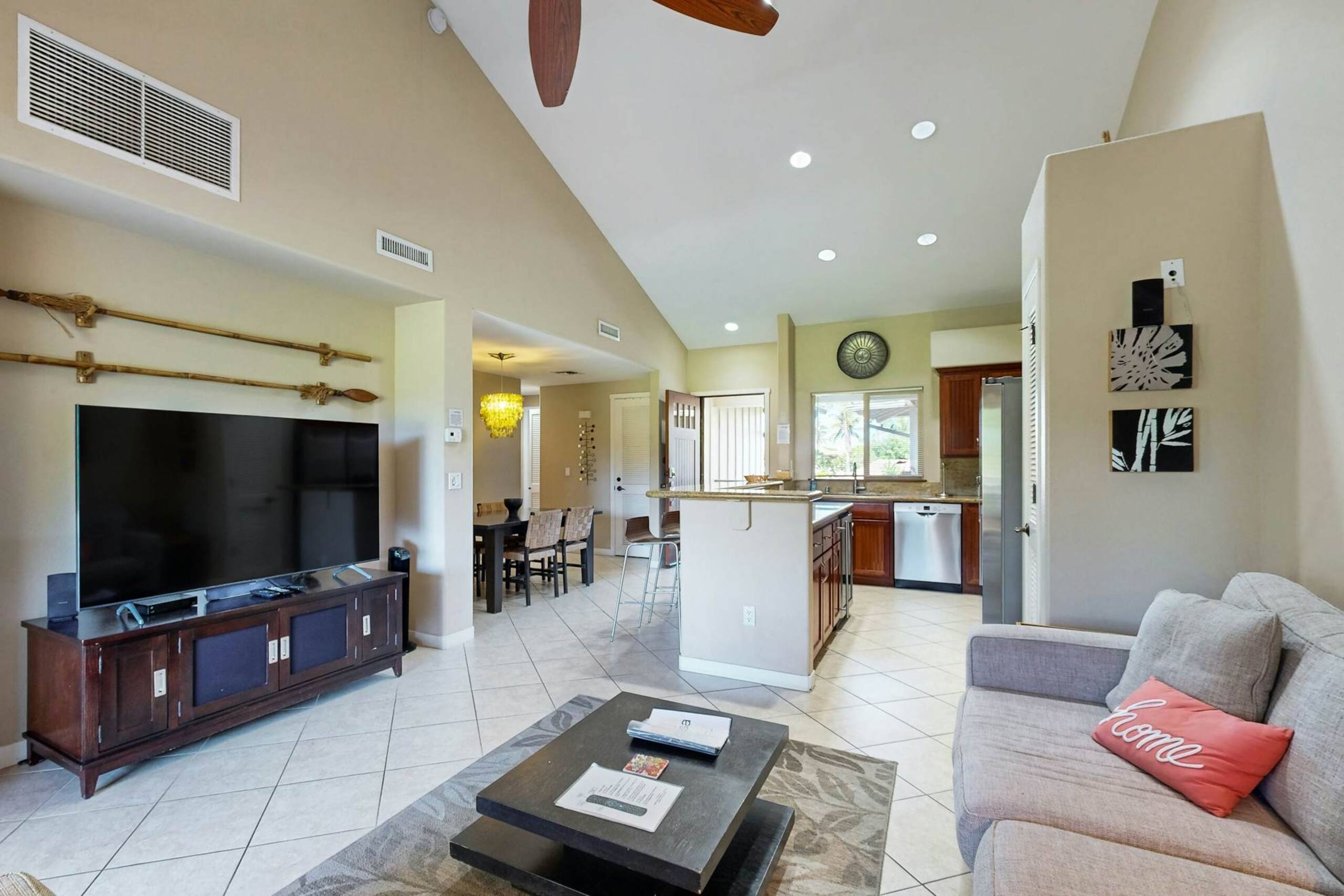 Condo in Waimea · ★4.43 · 3 bedrooms · 4 beds · 2 private baths - Image 5