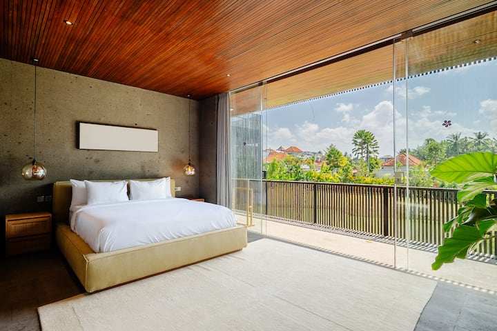Bedroom 9