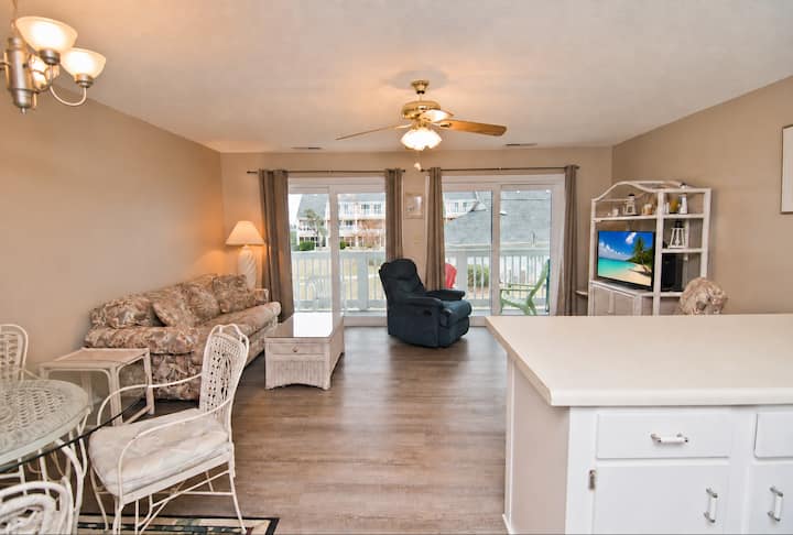 Pebble Beach G-202, Oceanside Condo - Emerald Isle, NC