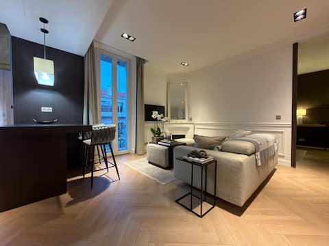 Annonce Airbnb populaire: The Suite Prestige Center Cannes LuxuryHSH à Cannes