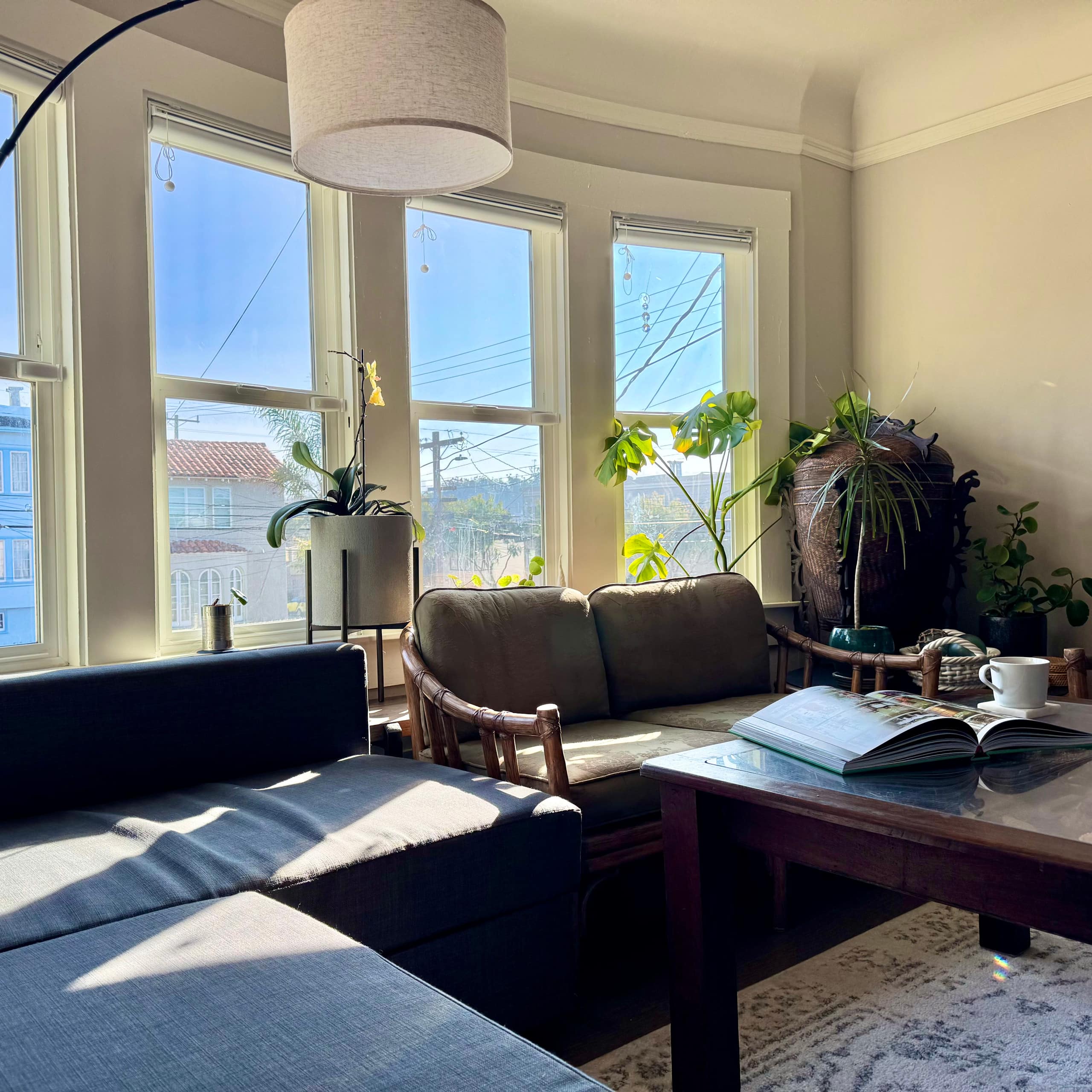 Home in San Francisco · ★4.94 · 3 bedrooms · 6 beds · 1.5 baths - Image 2