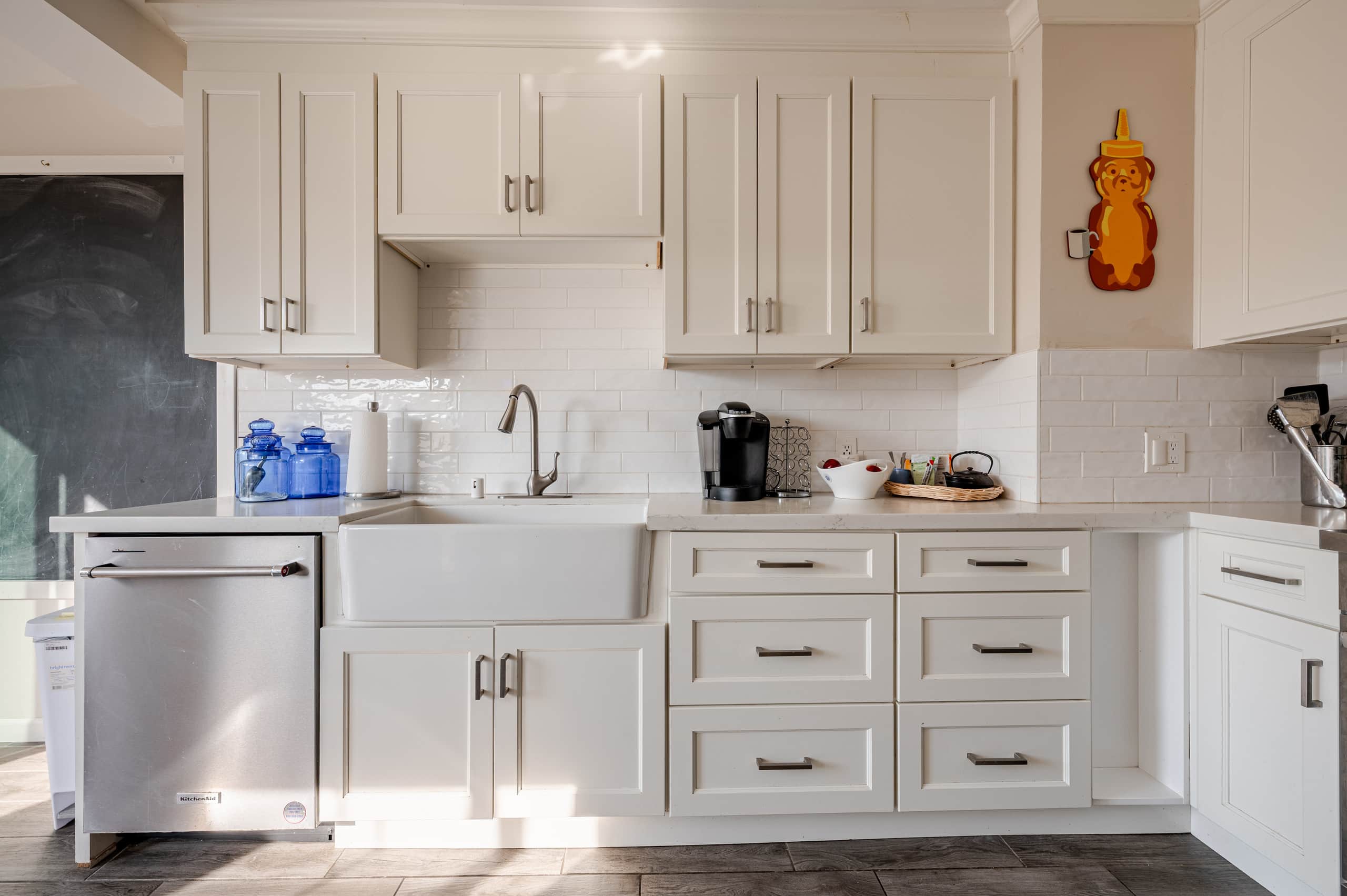Home in San Francisco · ★4.94 · 3 bedrooms · 6 beds · 1.5 baths - Image 6
