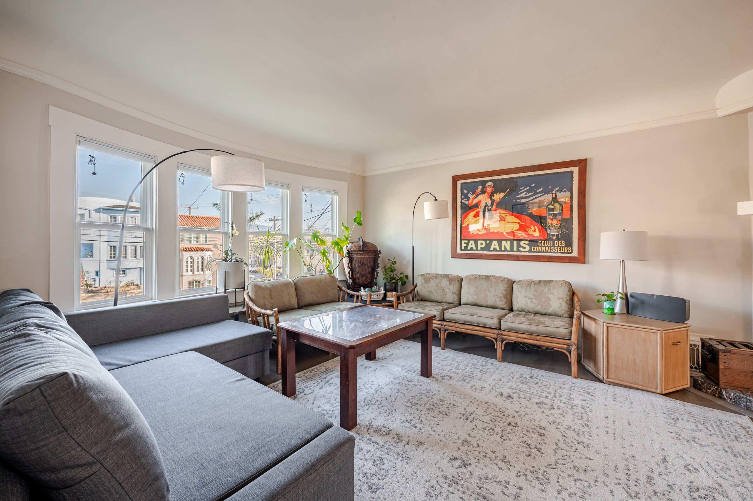 Home in San Francisco · ★4.94 · 3 bedrooms · 6 beds · 1.5 baths - Image 3