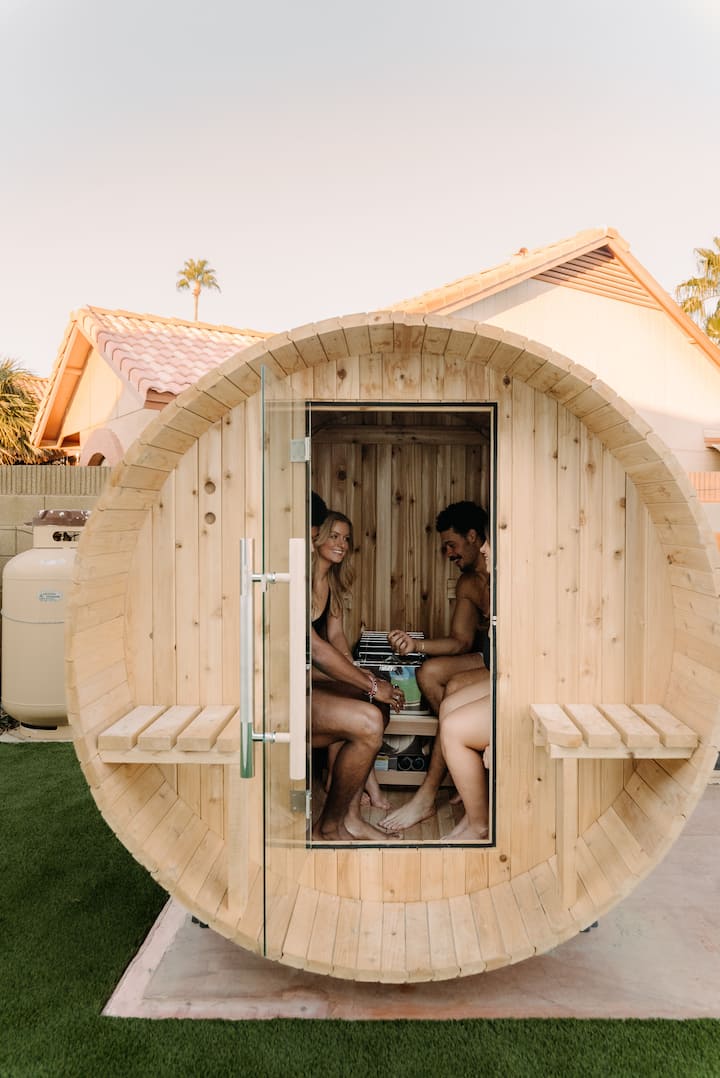 Resort Oasis: Heated Pool + Hot Tub + Pickleball - Phoenix