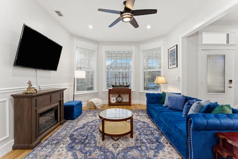 Popular Airbnb listing: Near Stadium GEM| 4BR | Sleeps 12 in Springfield