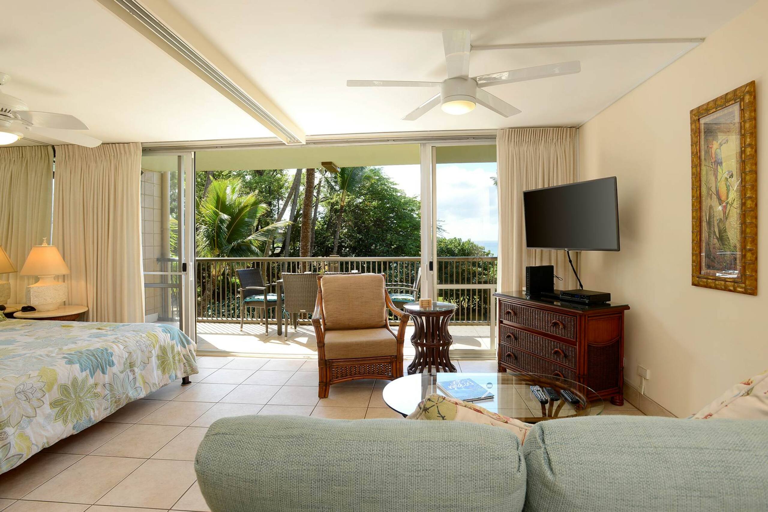 Condo in Kihei · ★4.25 · 2 bedrooms · 2 beds · 2 private baths - Image 5