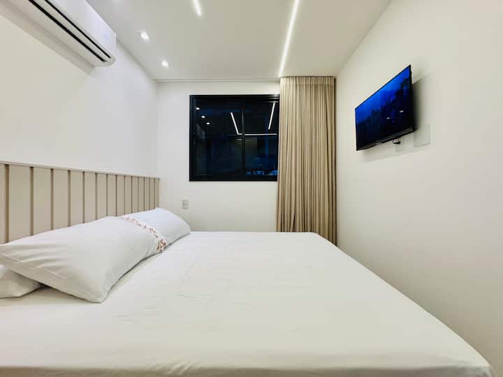 เตียงควีนไซส์สำหรับไม่มีใครตกลงจากเธอ rsrs  