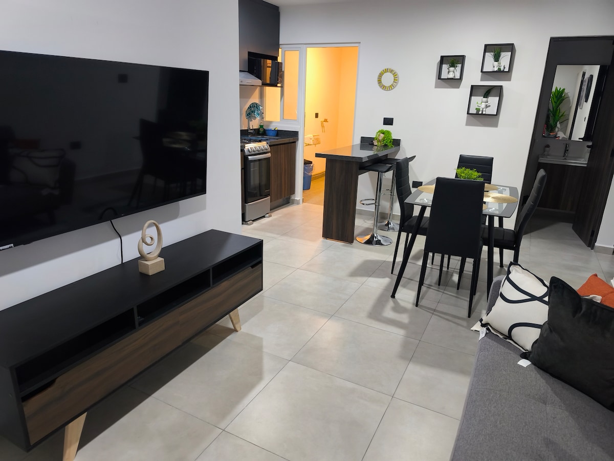 Airbnb con mejor rendimiento: Suite de Nuit Complete Central Apartment Wifi en Santiago