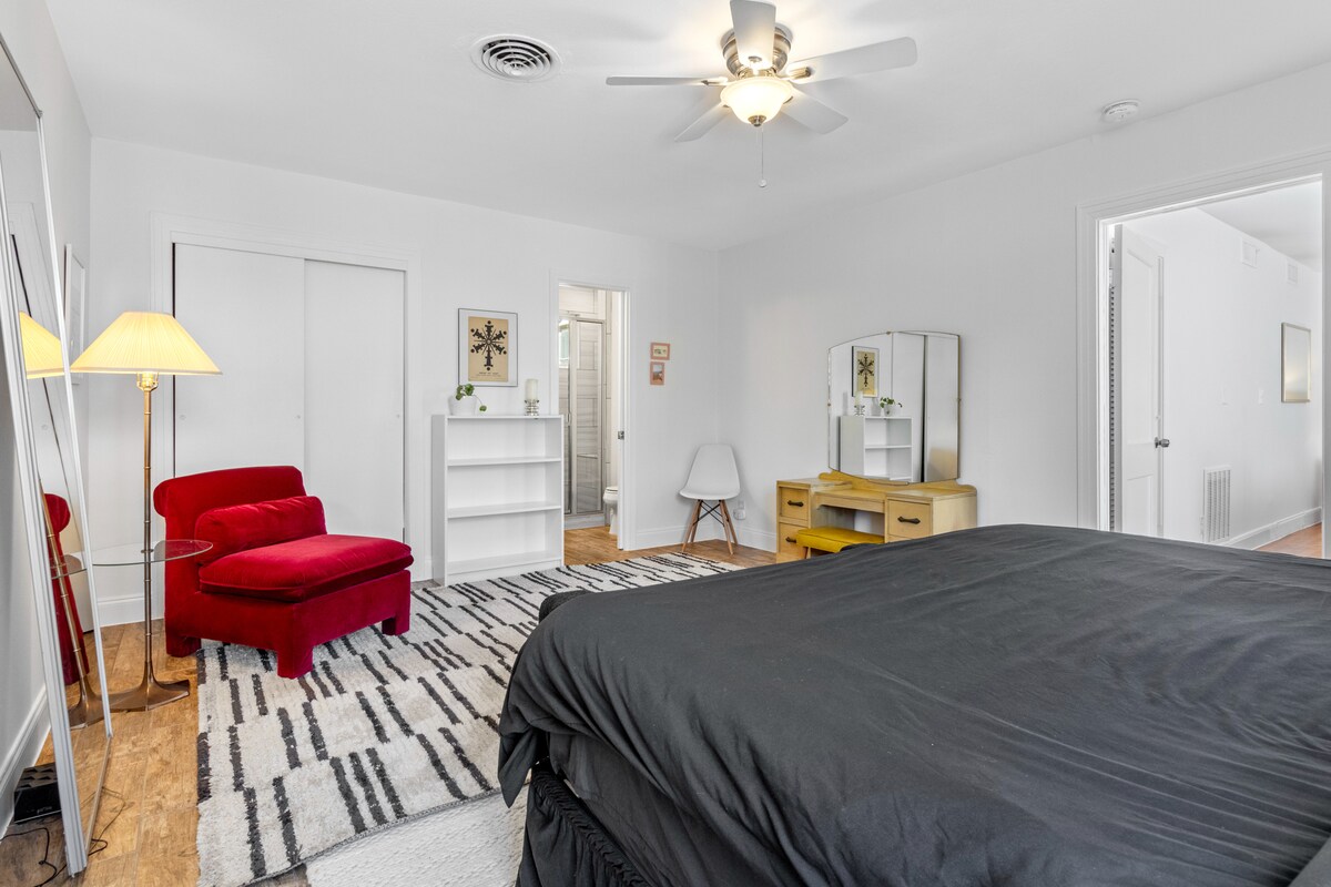 Central East Retreat • Stroll to Moody, UT & E 6th