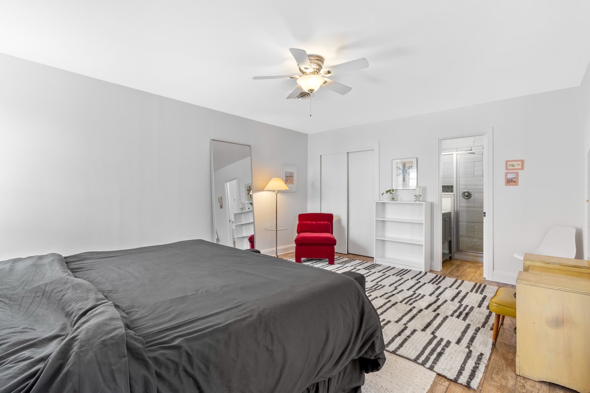 Central East Retreat • Stroll to Moody, UT & E 6th