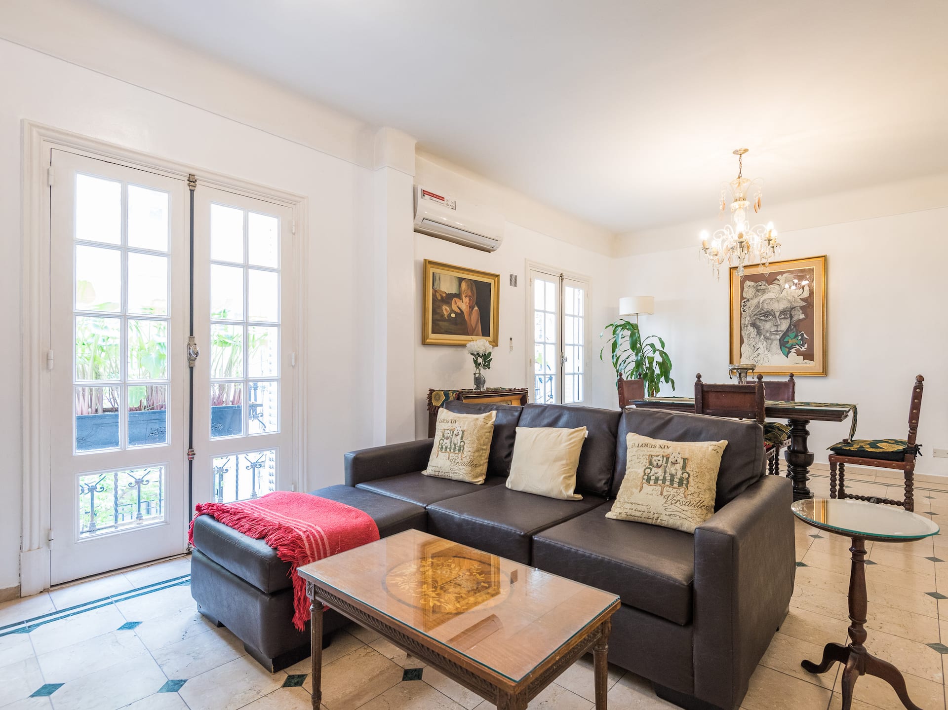Apartamento de três dormitórios em Palermo
