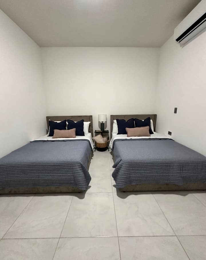 غرفة النوم 2