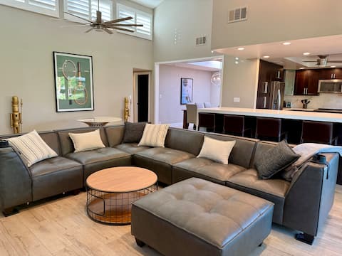 Successful Airbnb property: 3BD/2BA - Private Club Golf/Tennis/PB Amenities in Rancho Mirage