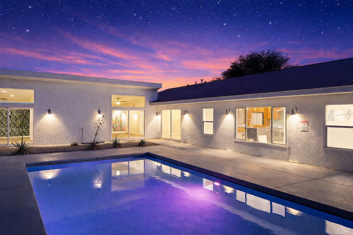 Luxe Modern Getaway | PickleBall•Pool•Golf•Spa