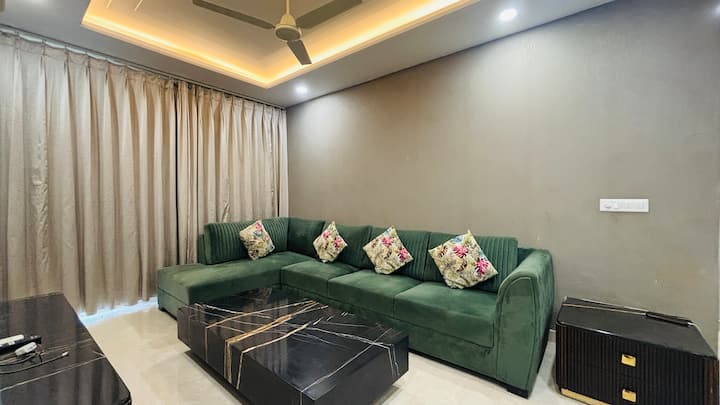 The 213 Edit By Under My Roof @ Sushant Lok - Gurugram