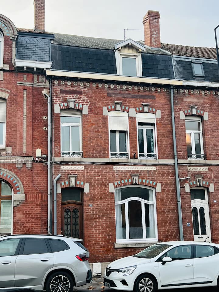 Briques Et Lumière • Maison 4 Chambres · 160 M² - Valenciennes