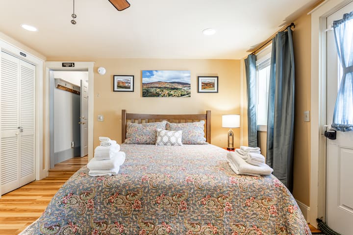 საძინებელი 1