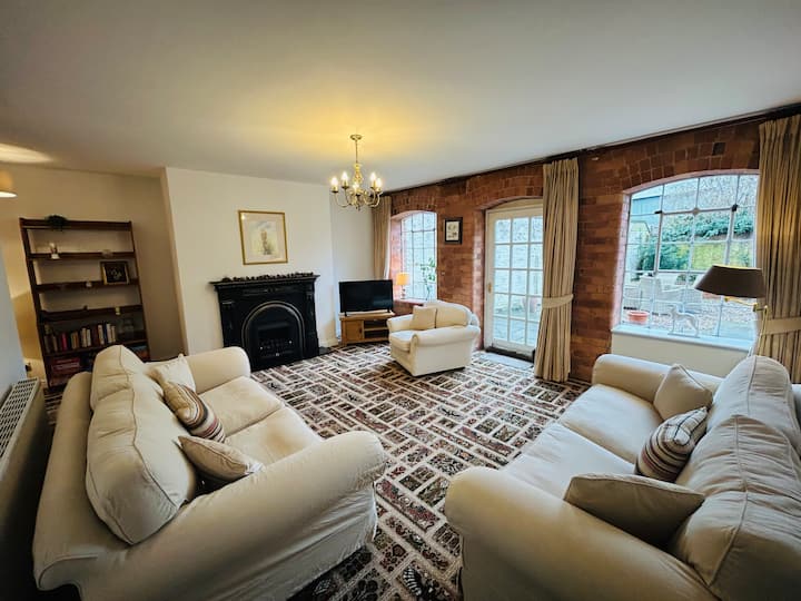 Character Home Based In The Heart Of Melbourne. - Aeropuerto de East Midlands (EMA)